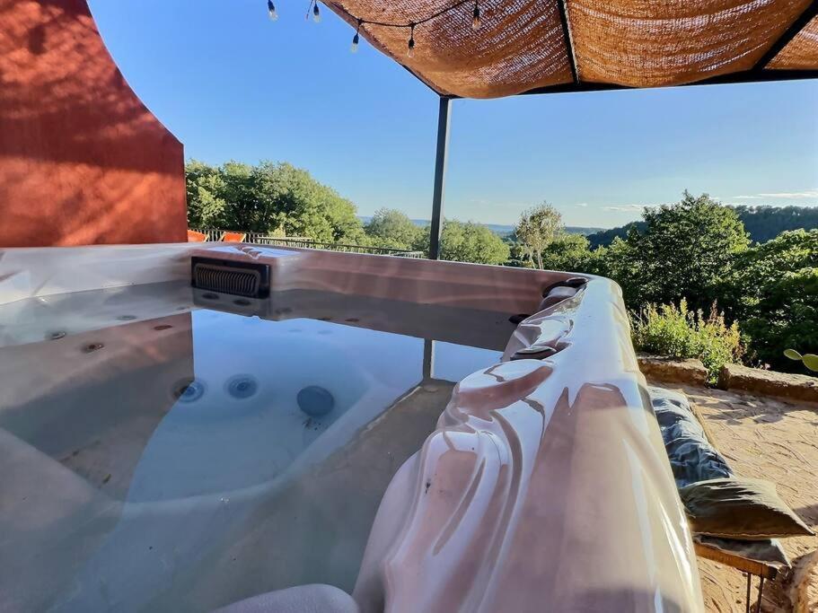 Sous Le « Figuier » Villa Cornillon-Confoux Екстериор снимка