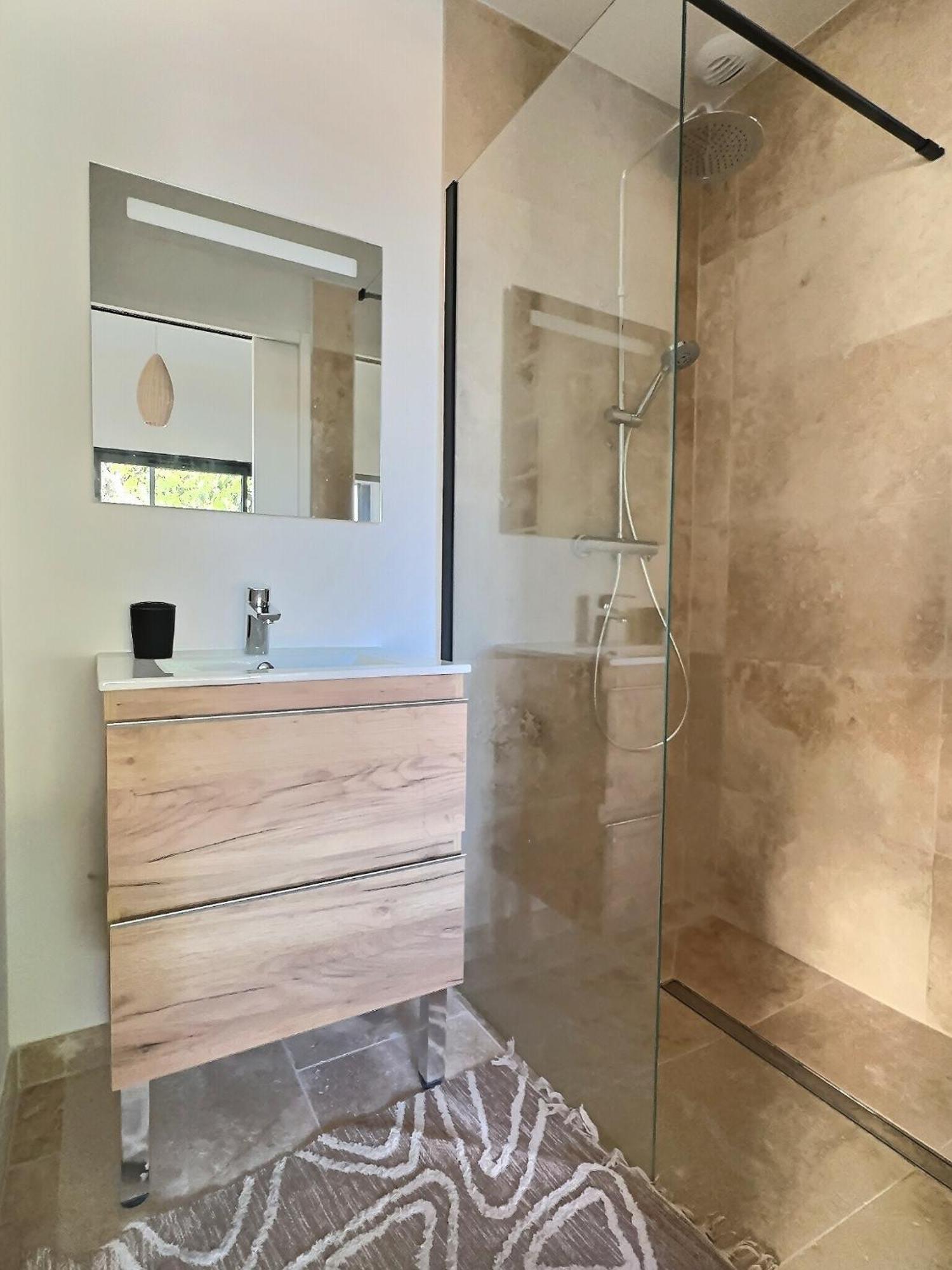 Sous Le « Figuier » Villa Cornillon-Confoux Екстериор снимка